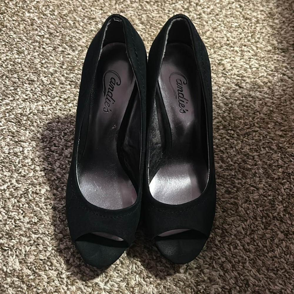 Black open toe heals